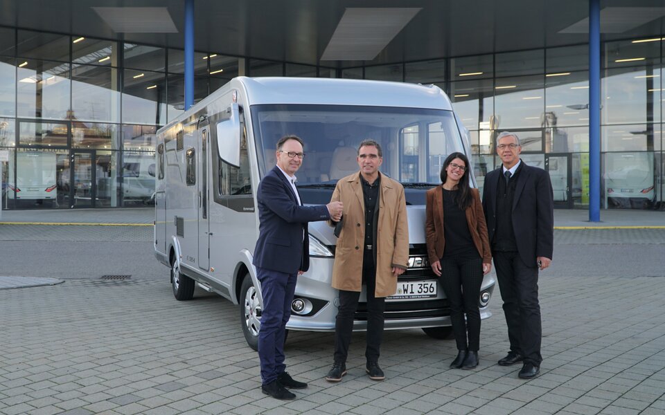 Fahrzeugübergabe Hymer Exsis-i 588 an PH Weingarten