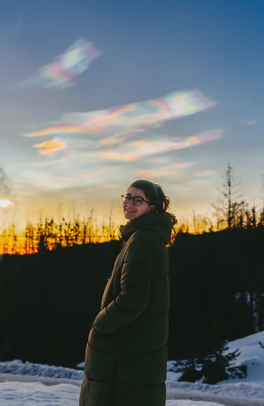 Kvinde i solnedgangen